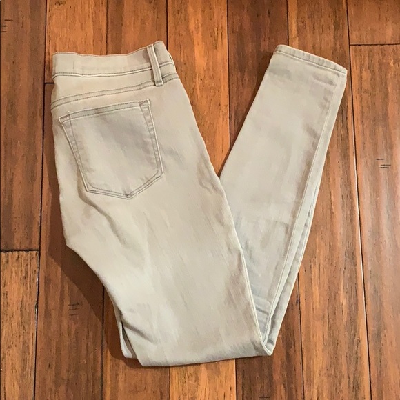 Gap Grey Jeans - Picture 1 of 4